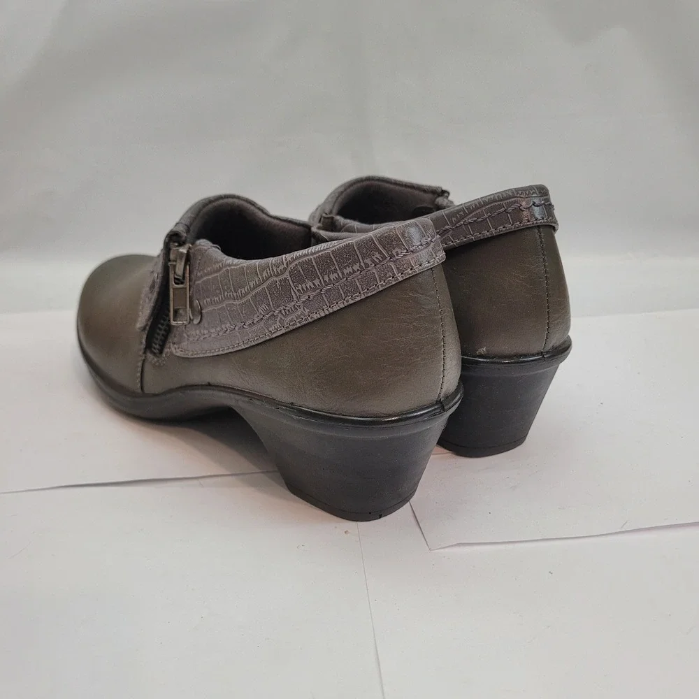 Easy Street Comfort Wave Ankle Booties Womens 7.5 Taupe Faux Side Zip Block Heel